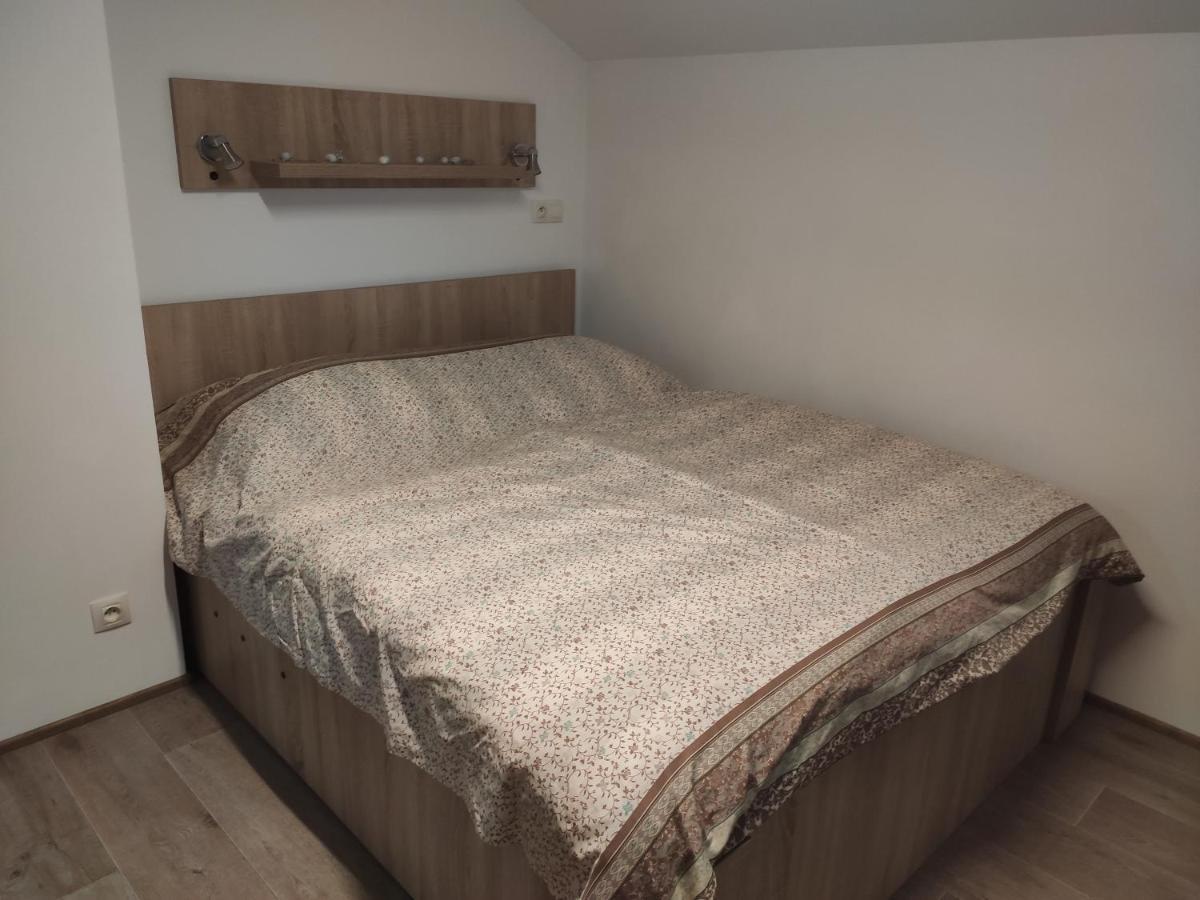 Apartman วีโซเก นาด ยิเซโรว์ ภายนอก รูปภาพ
