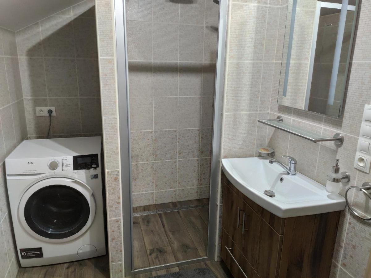 Apartman วีโซเก นาด ยิเซโรว์ ภายนอก รูปภาพ